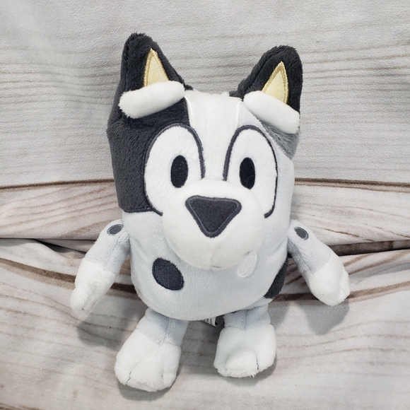 Moose Toys Bluey Friends Muffin Dog Plush Stuffed Toy Embroidered 6.5 Inch 2018 - Picture 8 of 8